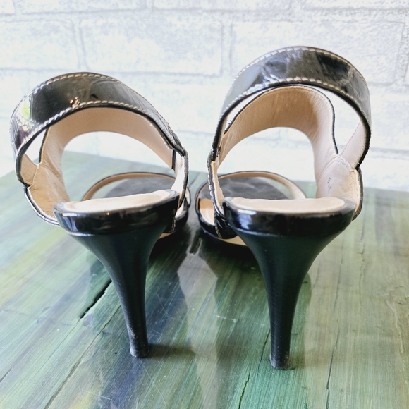 Donald Pliner Heels - Picture 4 of 7